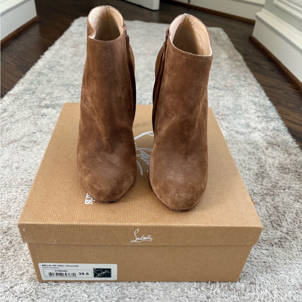 Christian Louboutin Belle 100 Veau Velour Tan Suede Ankle Boots